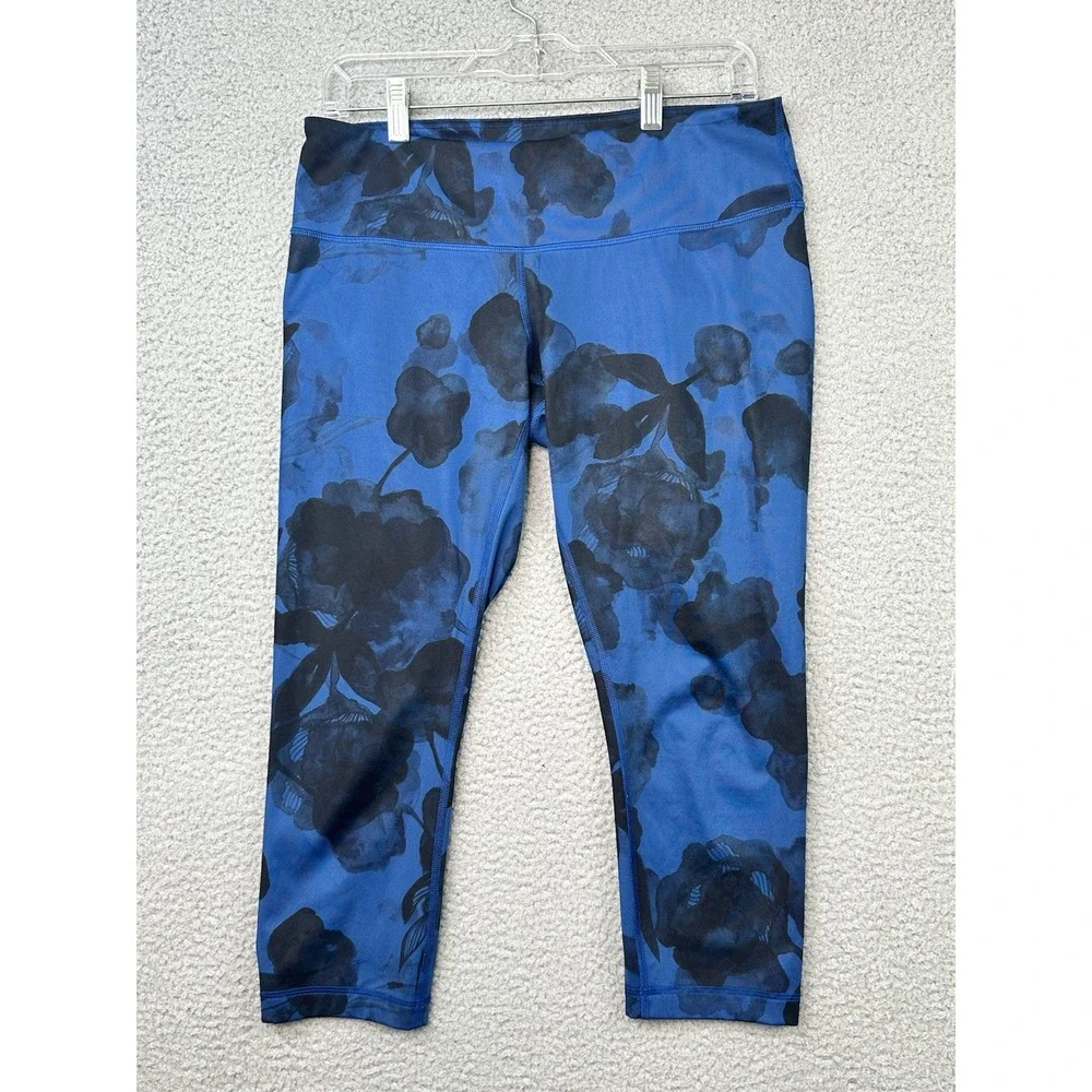 Lululemon Wunder Under Crop II Size 10 Luxtreme Jumbo Inky Floral Black Inkwell